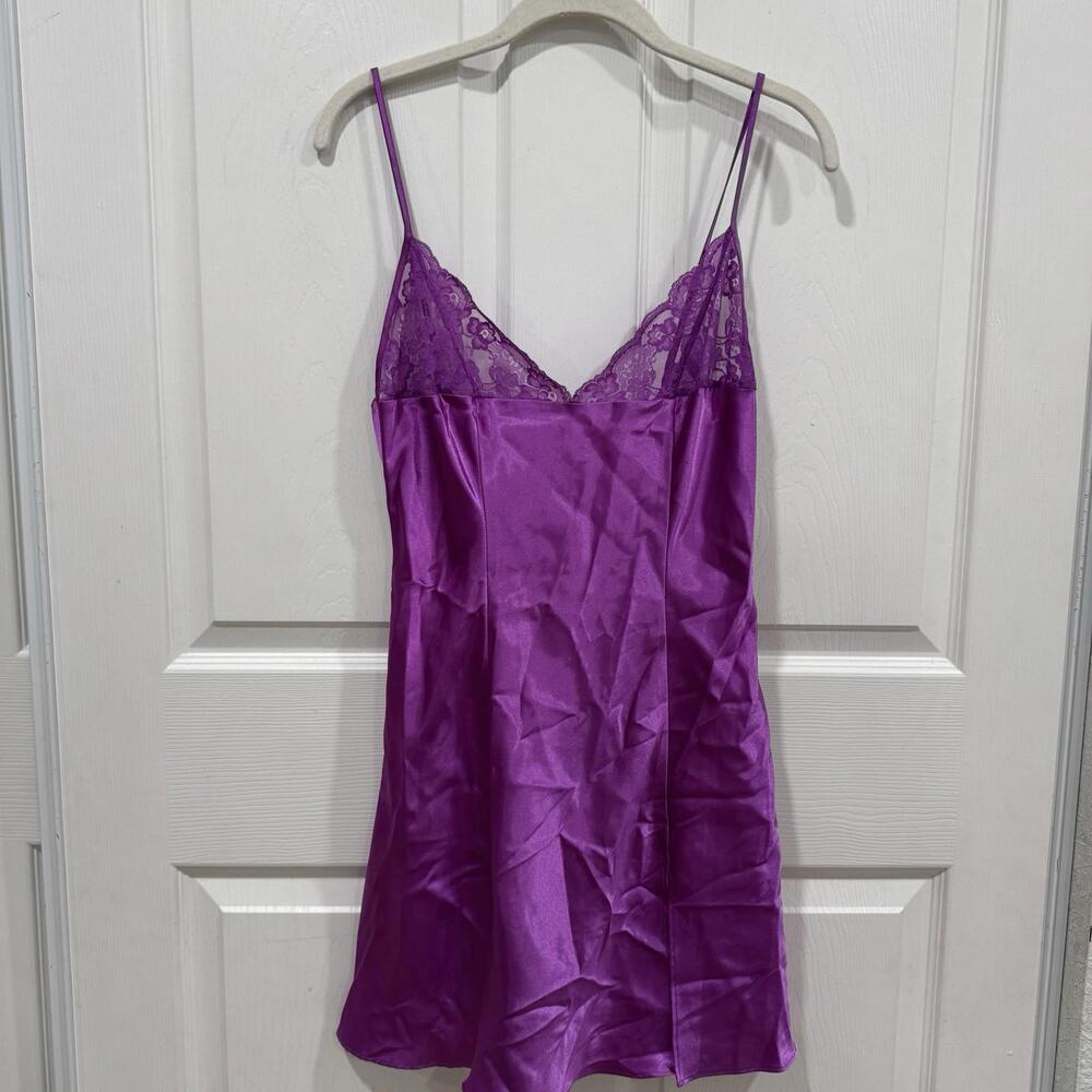 Women’s Fredericks Of Hollywood Purple Linger Slip Dress Slits Size Small S